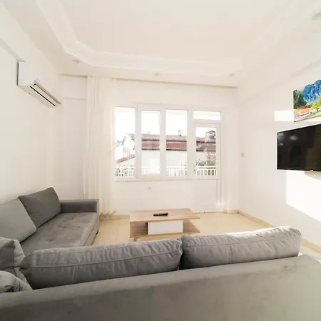 Cozy Flat With Balcony And Excellent Location In Alanya, Antalya Апартаменты *