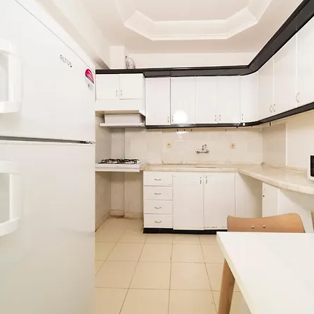 Cozy Flat With Balcony And Excellent Location In Alanya, Antalya Алания